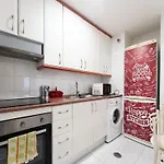 Beachfront In Apartman Marbella